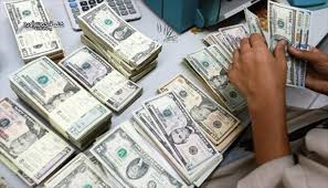 توفيق عكاشة: انخفاض جديد في سعر الدولار قريبا